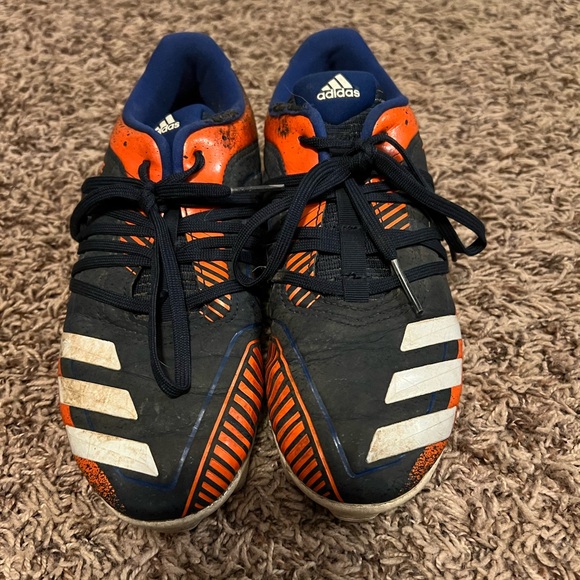 Adidas cleats - Picture 1 of 3